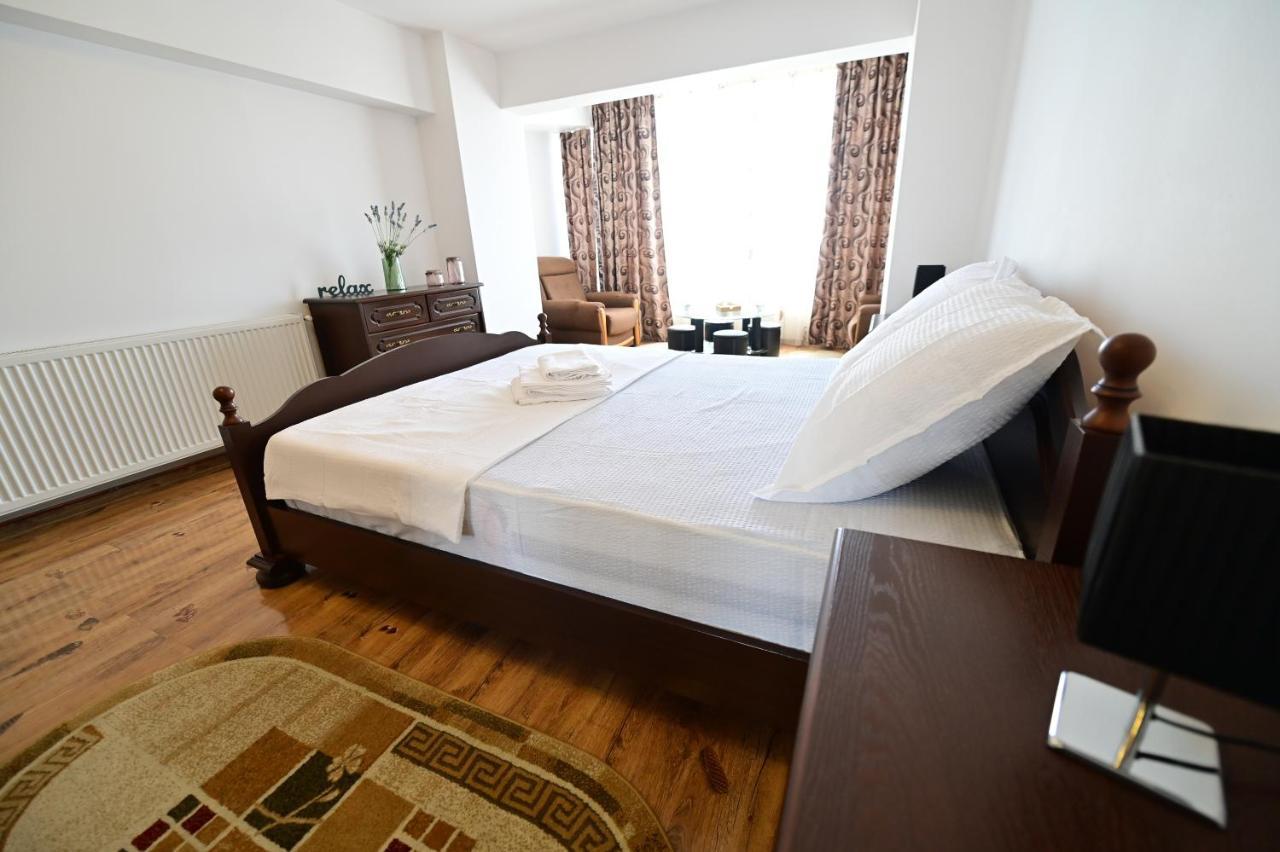 Vacation Apartment With Free Parking Sibiu Luaran gambar